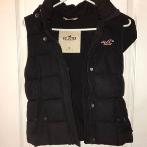 Hollister Black Vest S